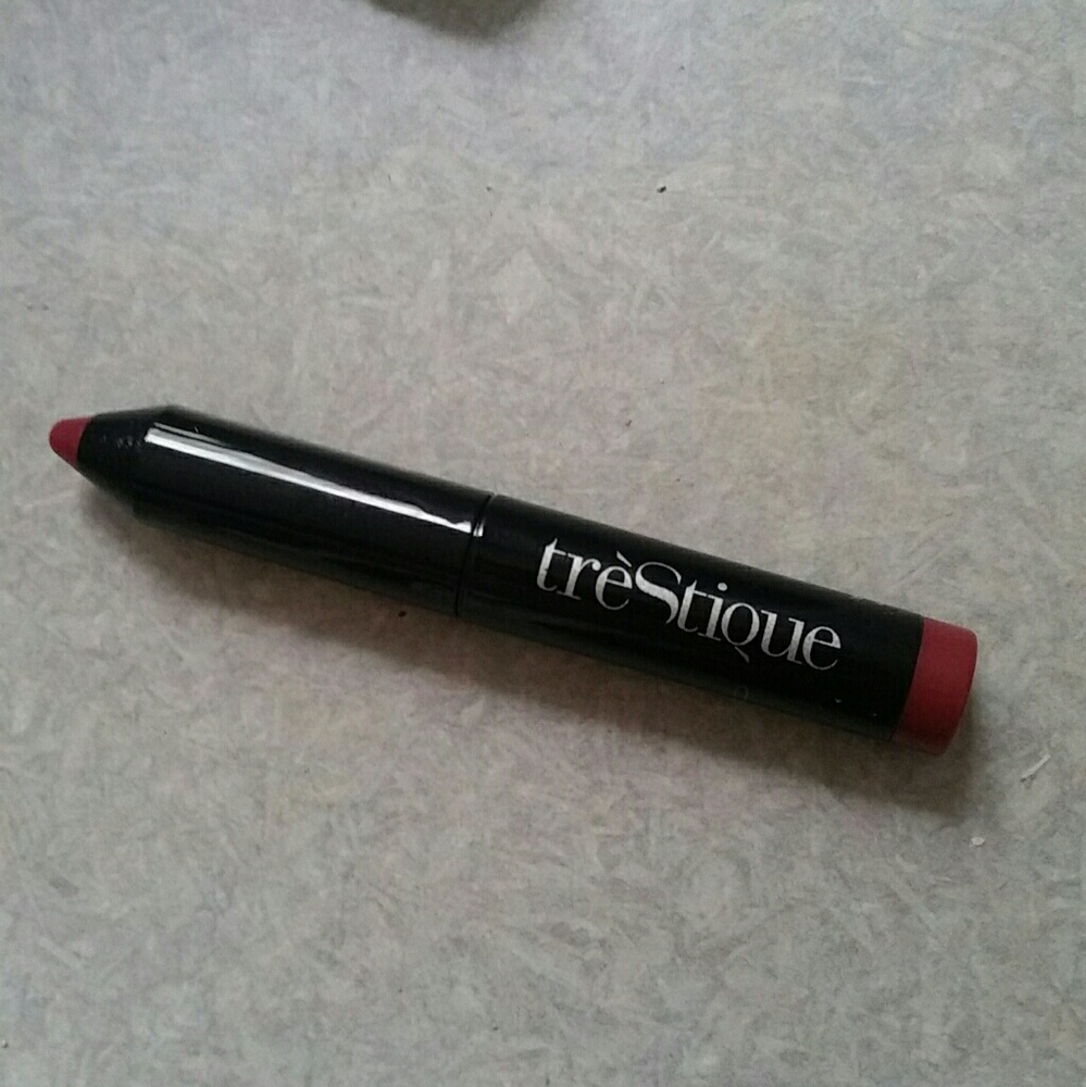 trèStiQue Mini Lip Glaze English Rose BRAND NEW